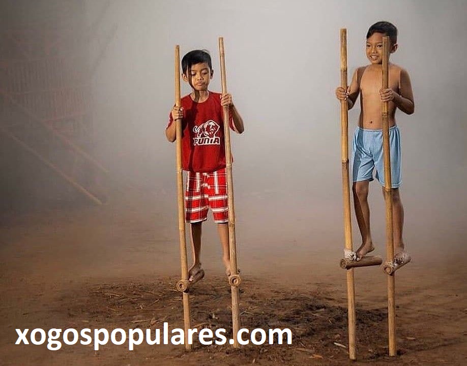 Mengenal Permainan Egrang, Olahraga Tradisional Indonesia